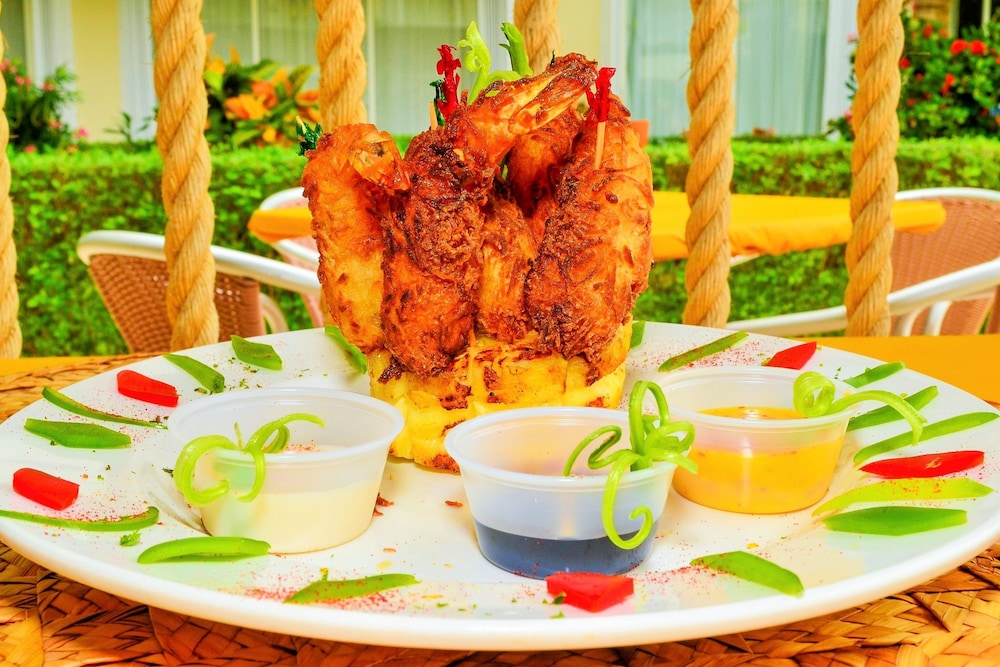 Ixchel Beach Hotel 37/50