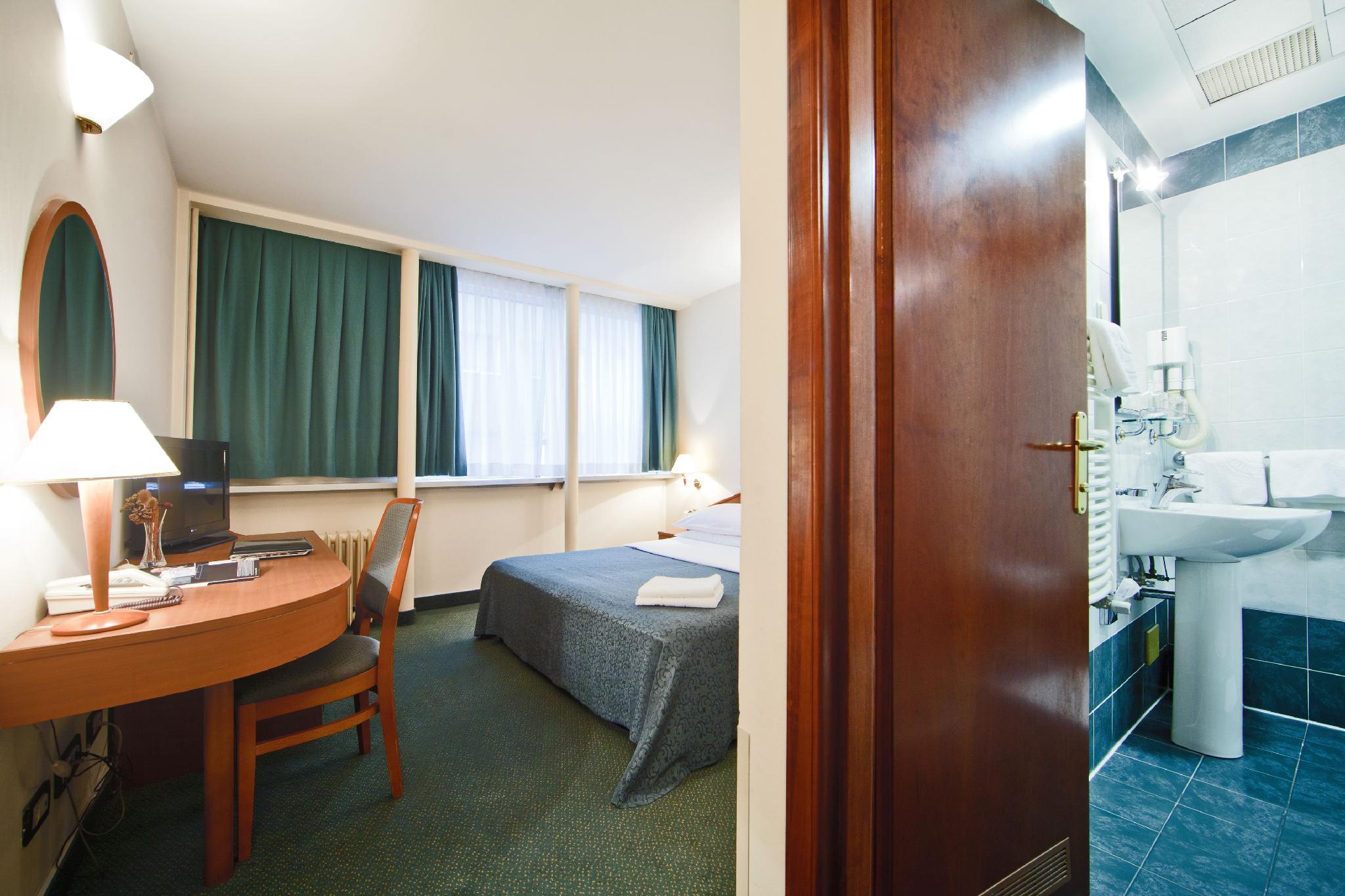 غرفة بسرير كوين، Central Hotel Zagreb 2/2