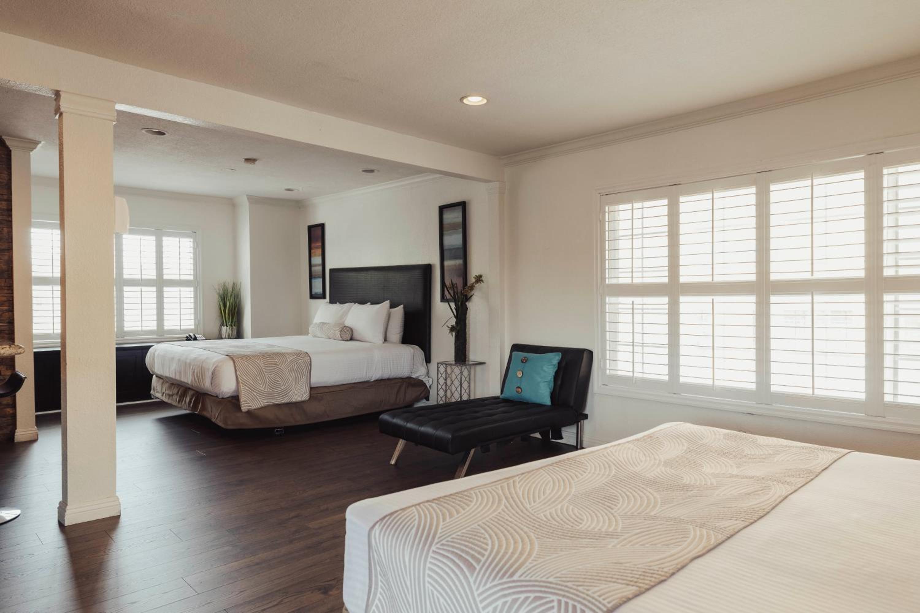 Family Suite, Dixie, 2 Bathrooms، The Dixie Hollywood 3/10