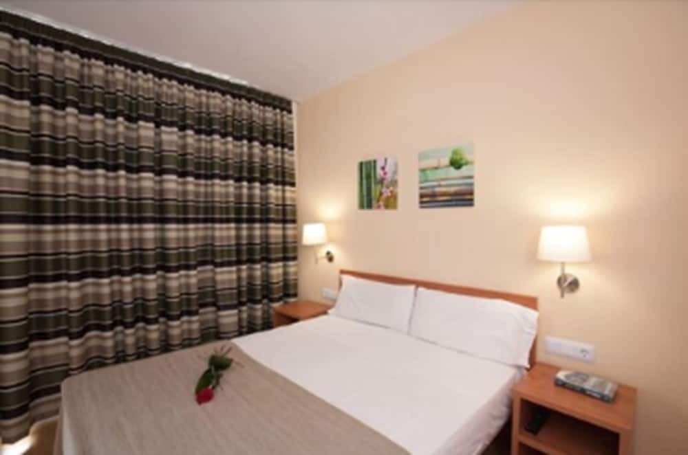 Comtat Sant Jordi Aparthotel 13/47