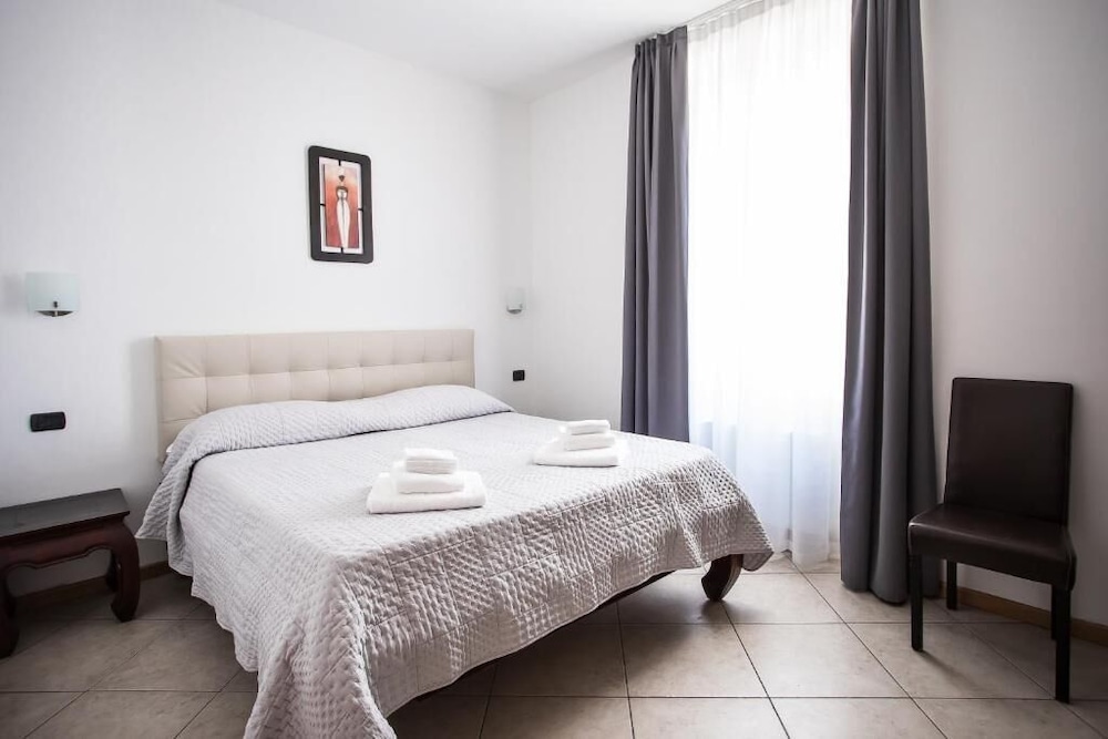 Hotel Amico 3/19