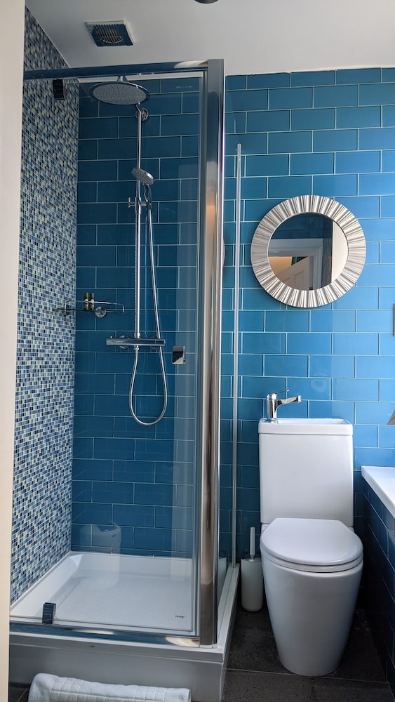 OYO Newquay Beach Hotel 47/50