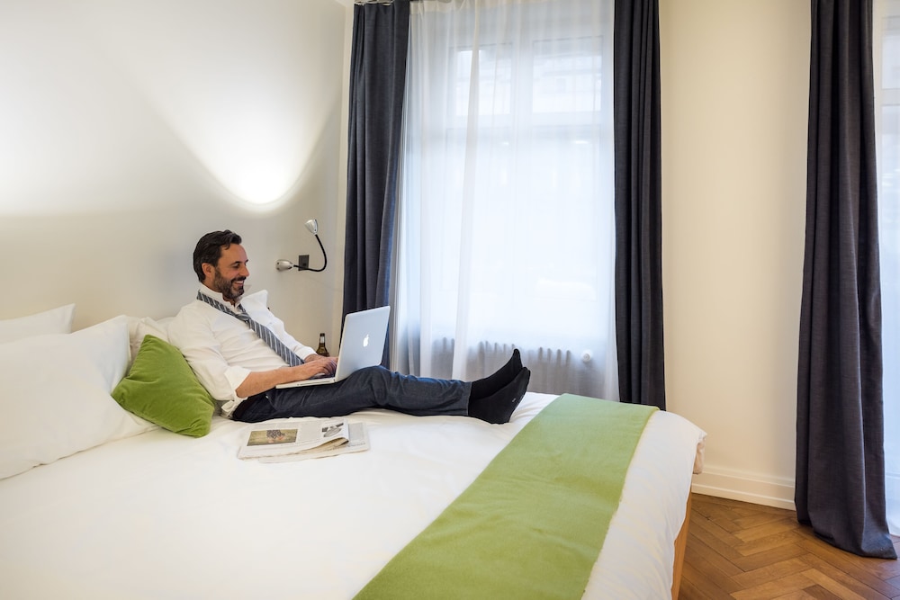 Hotel Ni-Mo 20/40