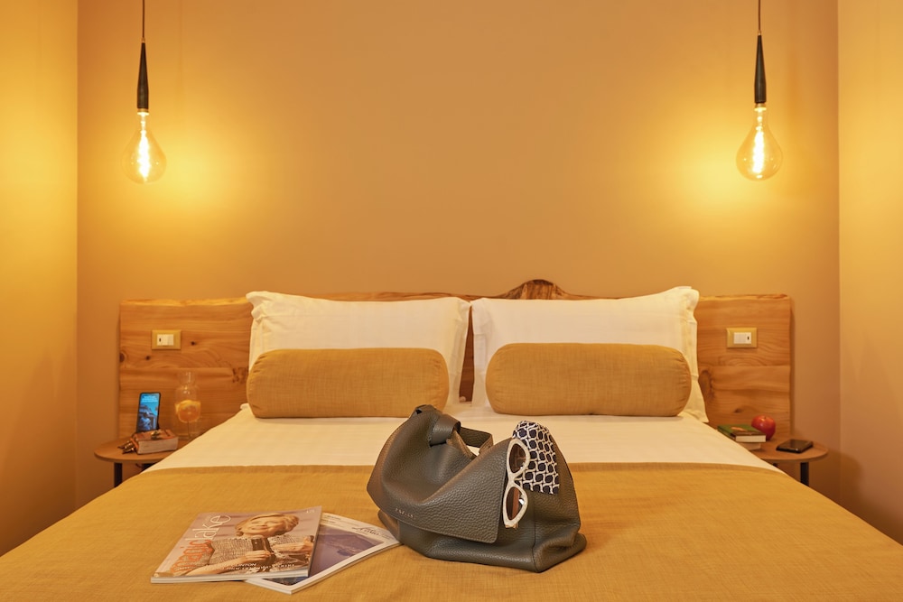 73 Boutique Hotel 22/43