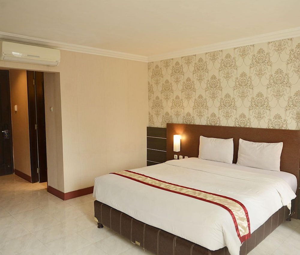 Hotel 88 Jember 20/50