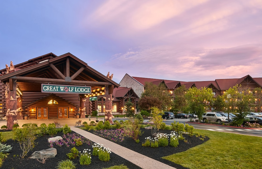 Great Wolf Lodge Pocono Mountains, PA 3/69