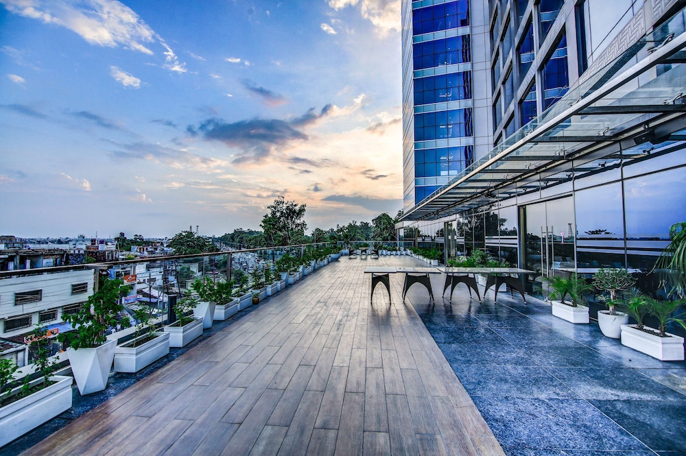 Radisson Blu Gorakhpur 46/50
