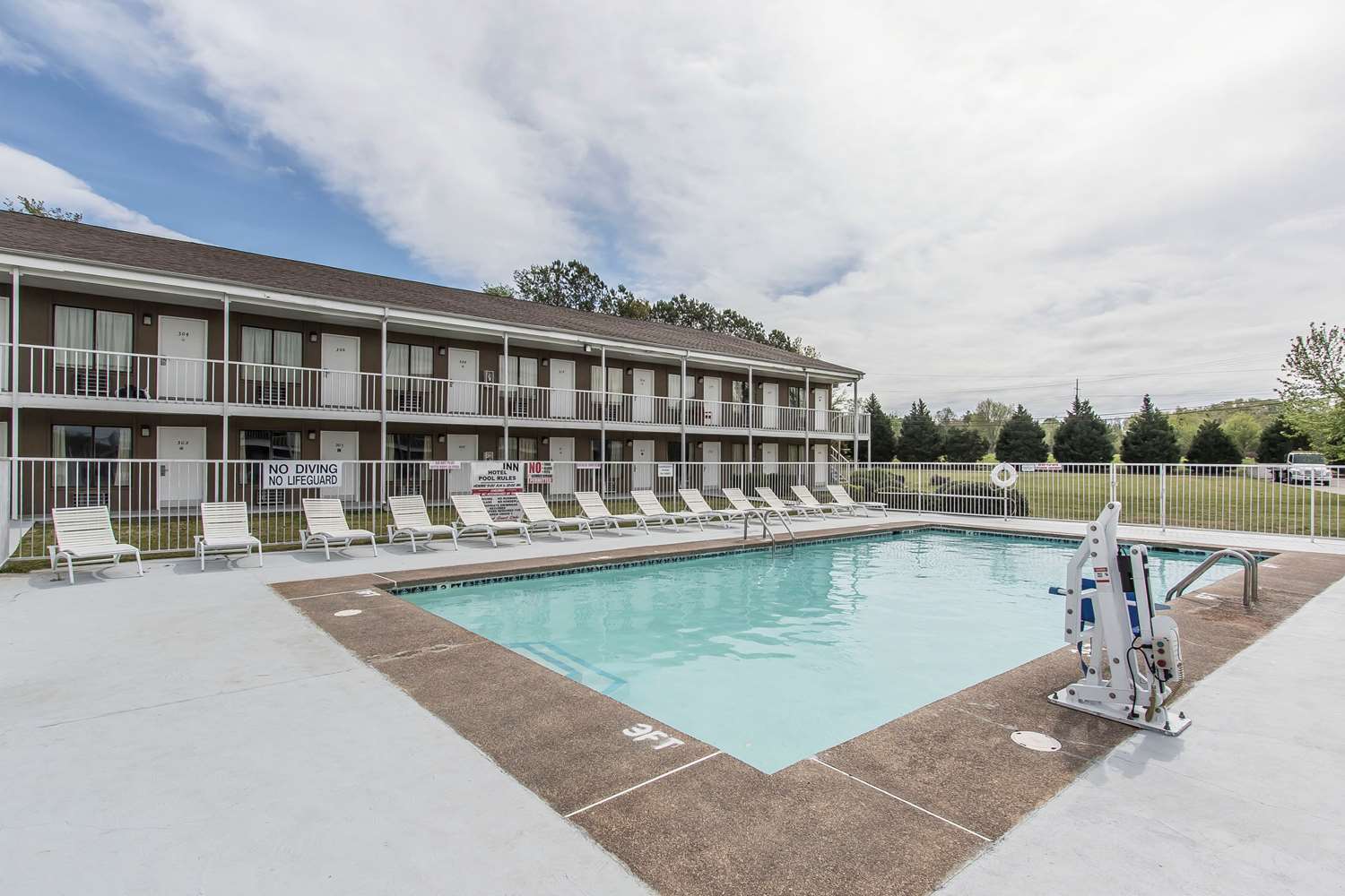 Rodeway Inn Jackson Northwest 5/25