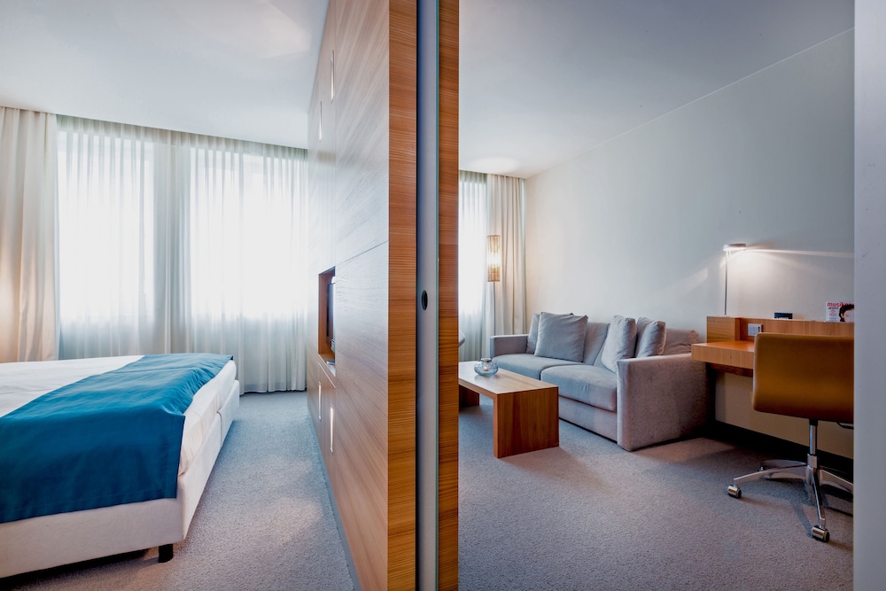 Lindner Hotel Berlin Ku'damm, part of JdV by Hyatt 32/67
