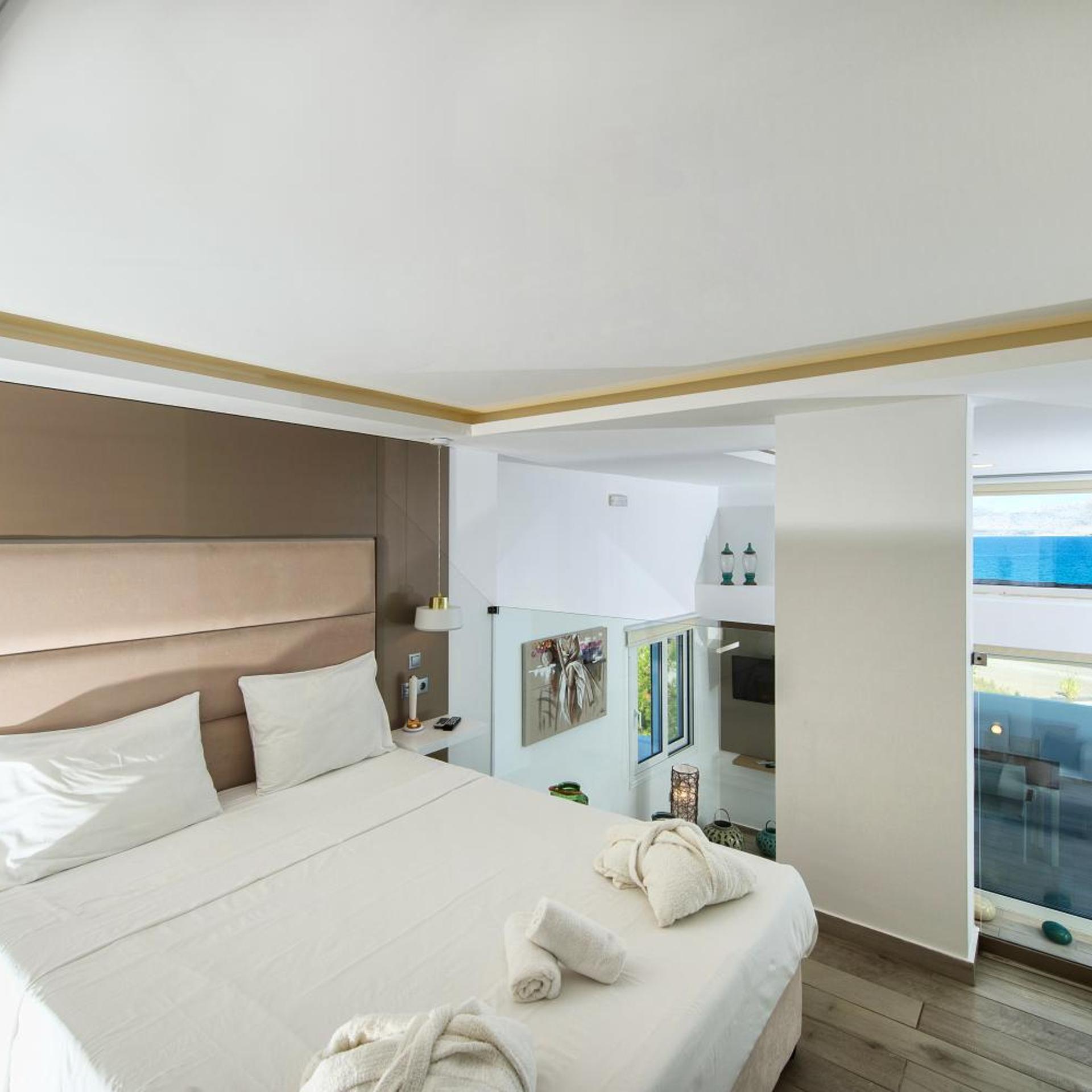 Lindian Jewel Hotel and Villas 16/50