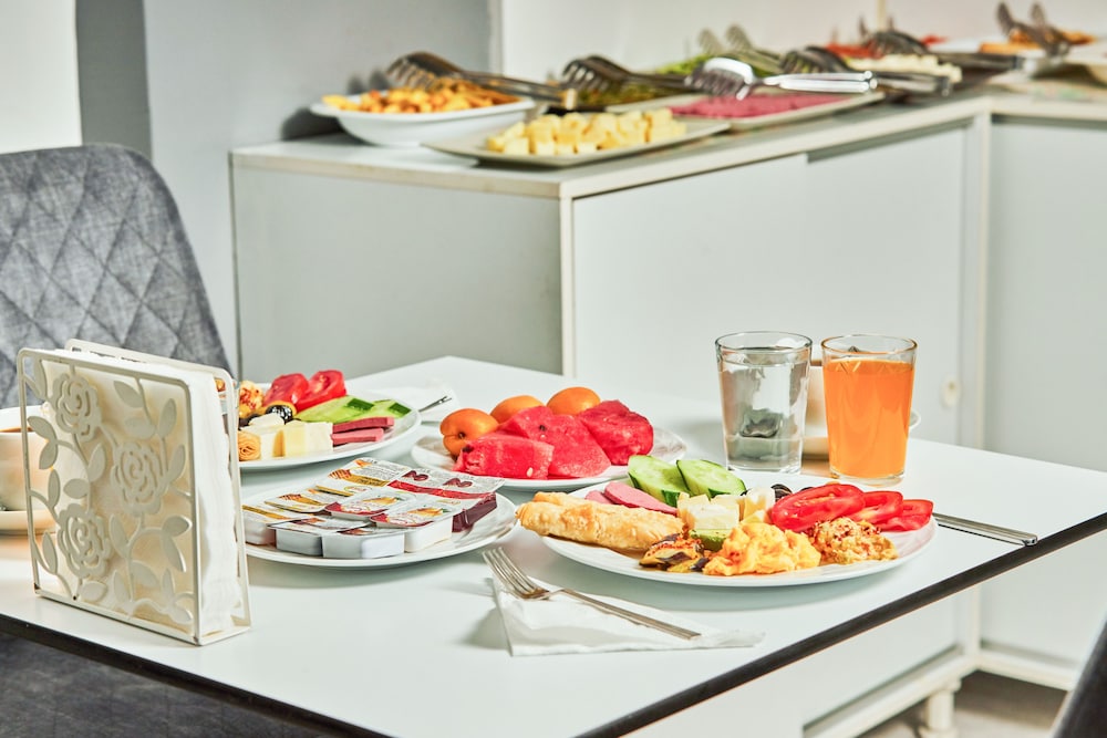 TAKSIM UNIQUE SUITES 61/73