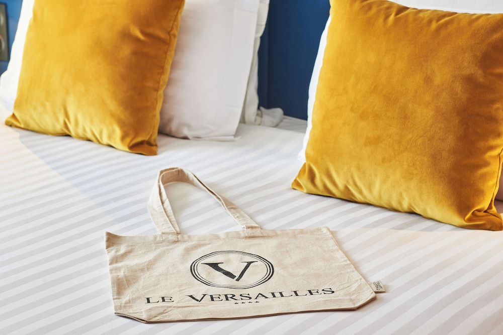 Hotel Le Versailles 36/57