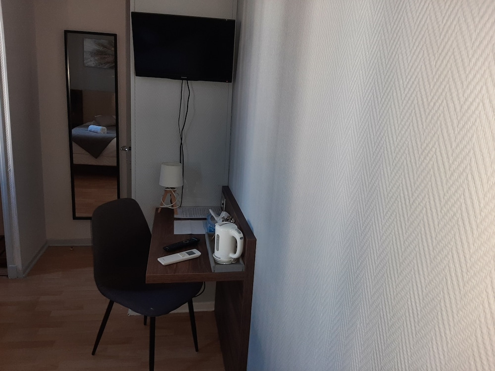 Le Rochegude Hotel 27/33