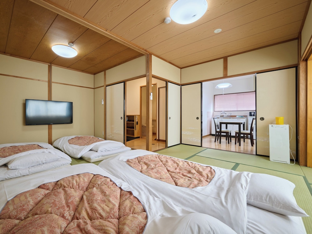 Okasan Hotel 18/58