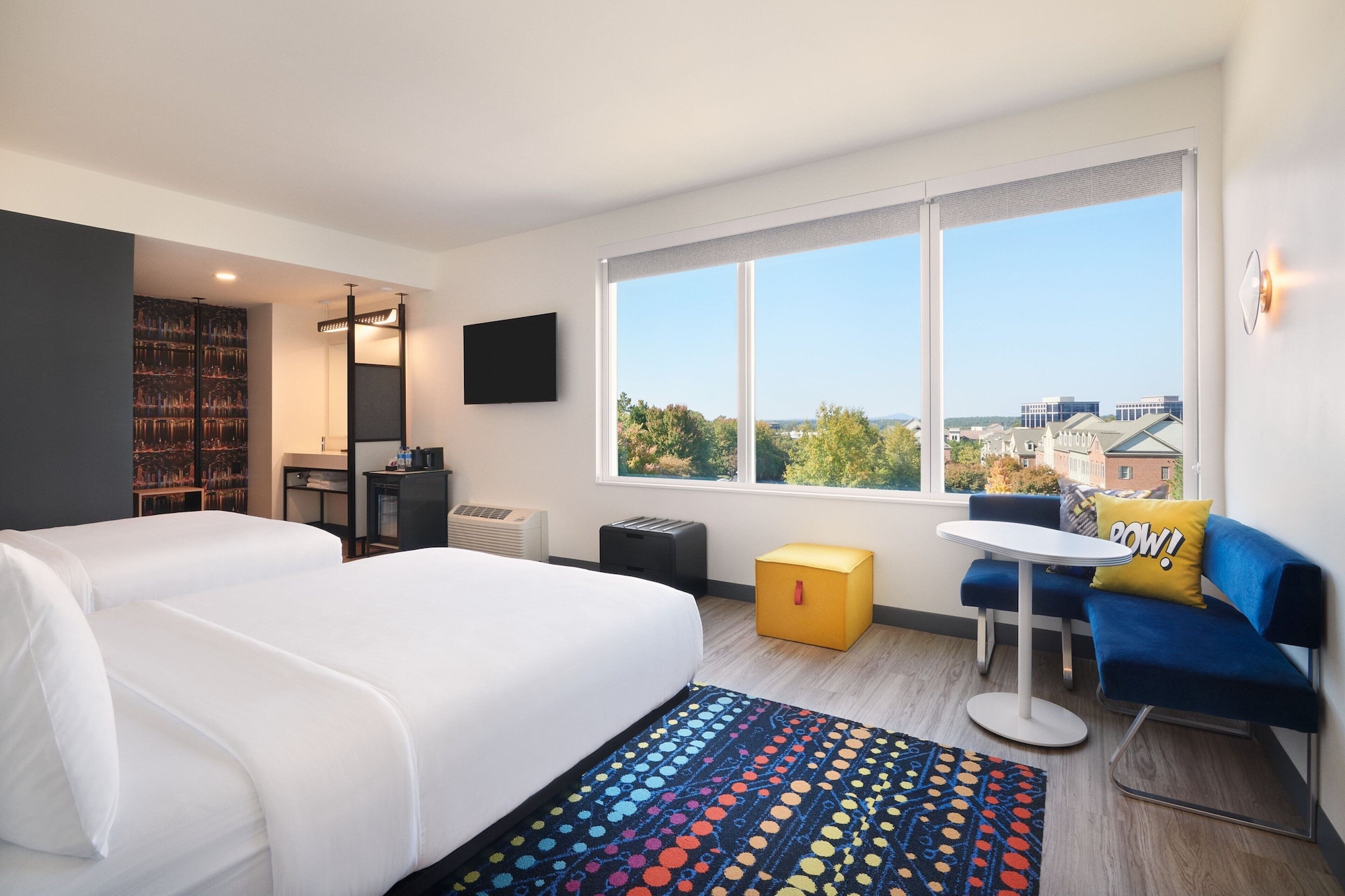 Aloft, 2 Queen Beds