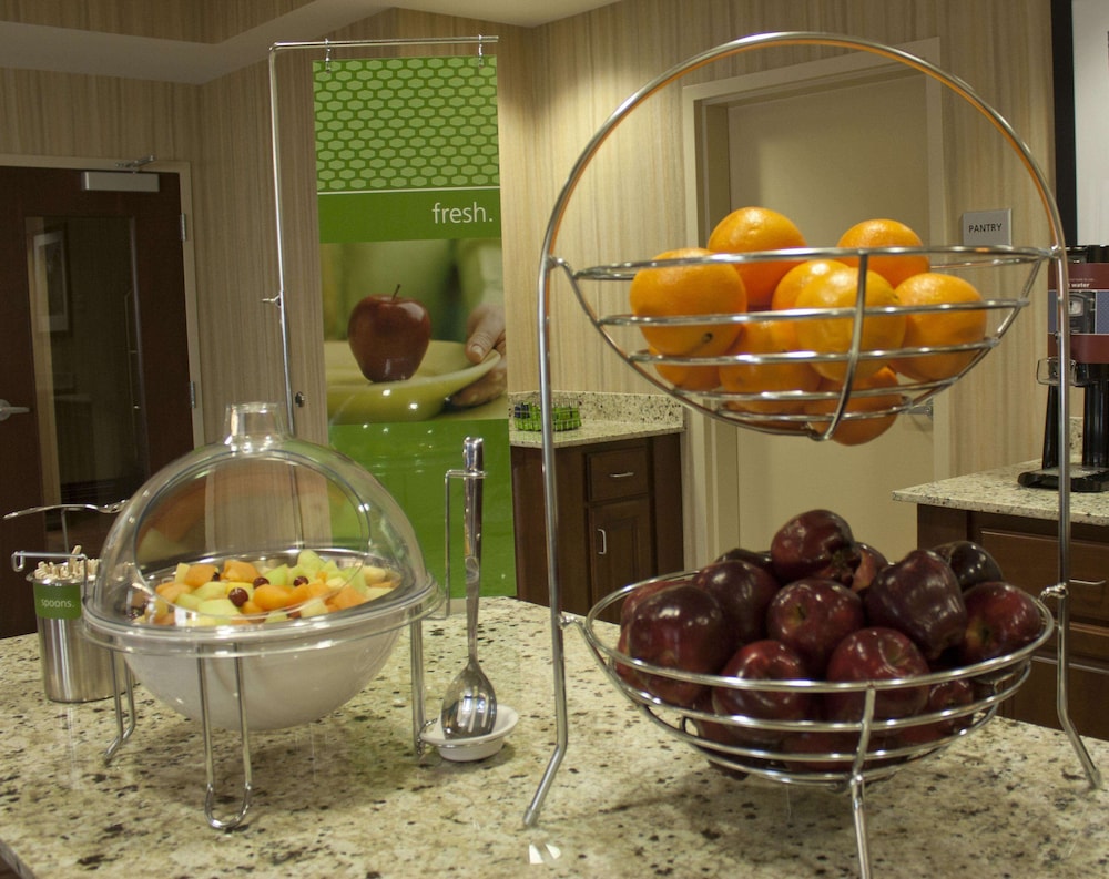 Hampton Inn Burlington, WI 39/58