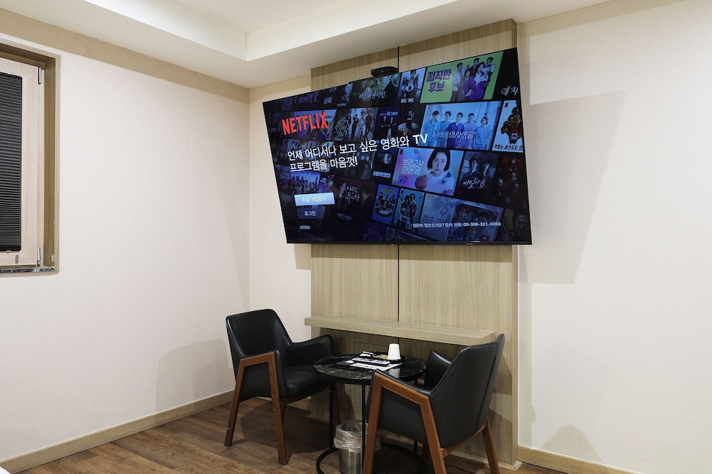 Mind Tourist Hotel 27/50