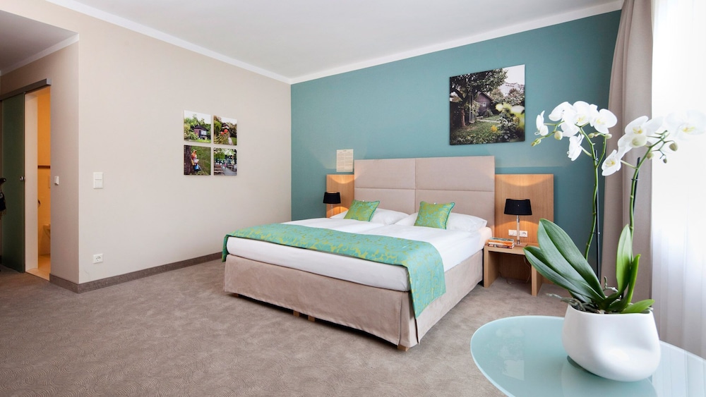 Henriette Stadthotel 6/59