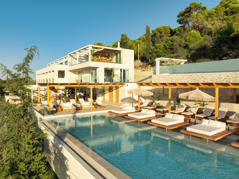 Myzith Luxury Suites 12/58