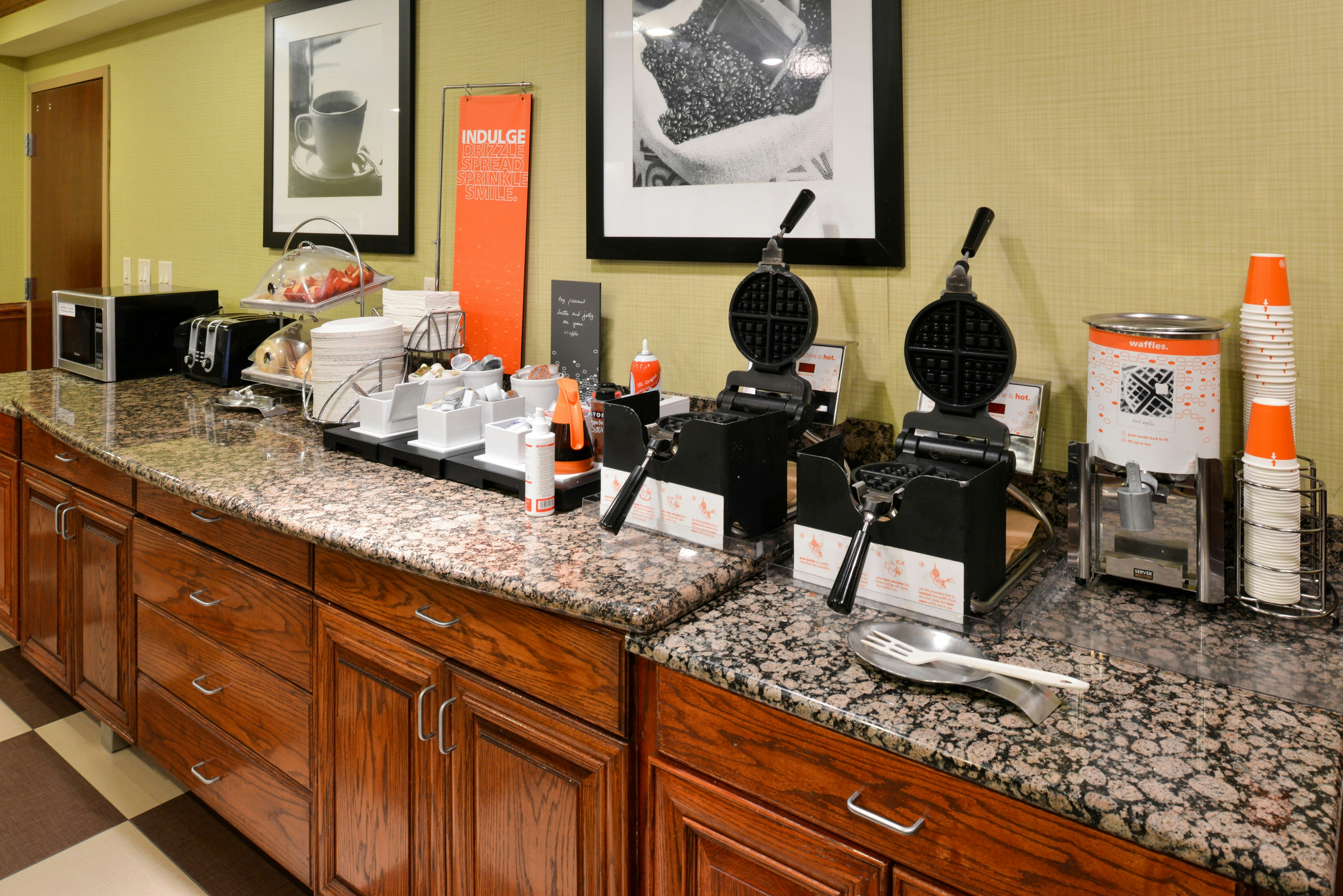 Hampton Inn Suites Greenville 36/44