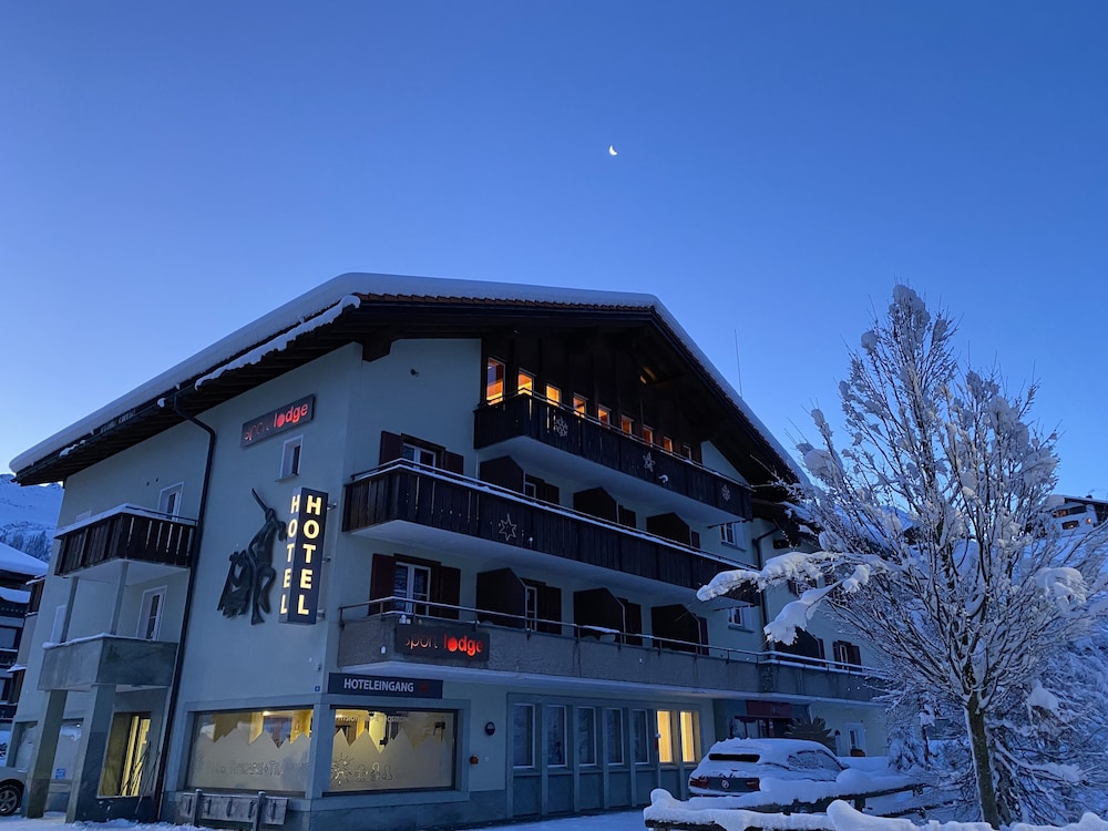 Sport Lodge 2/62