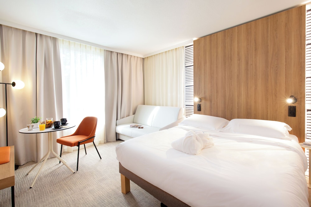Novotel Beaumanoir 25/73