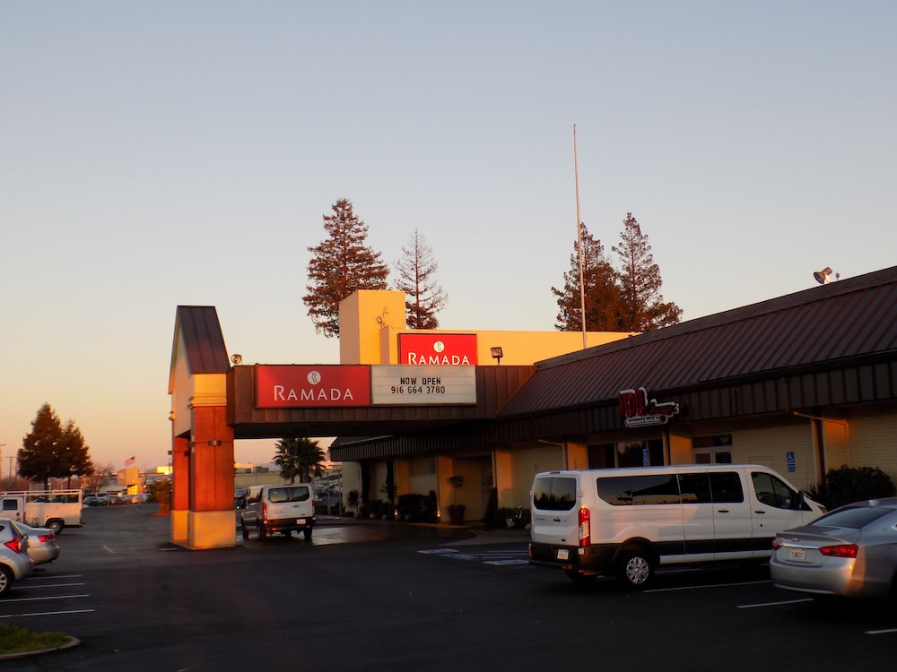 Ramada by Wyndham Sacramento 20/28