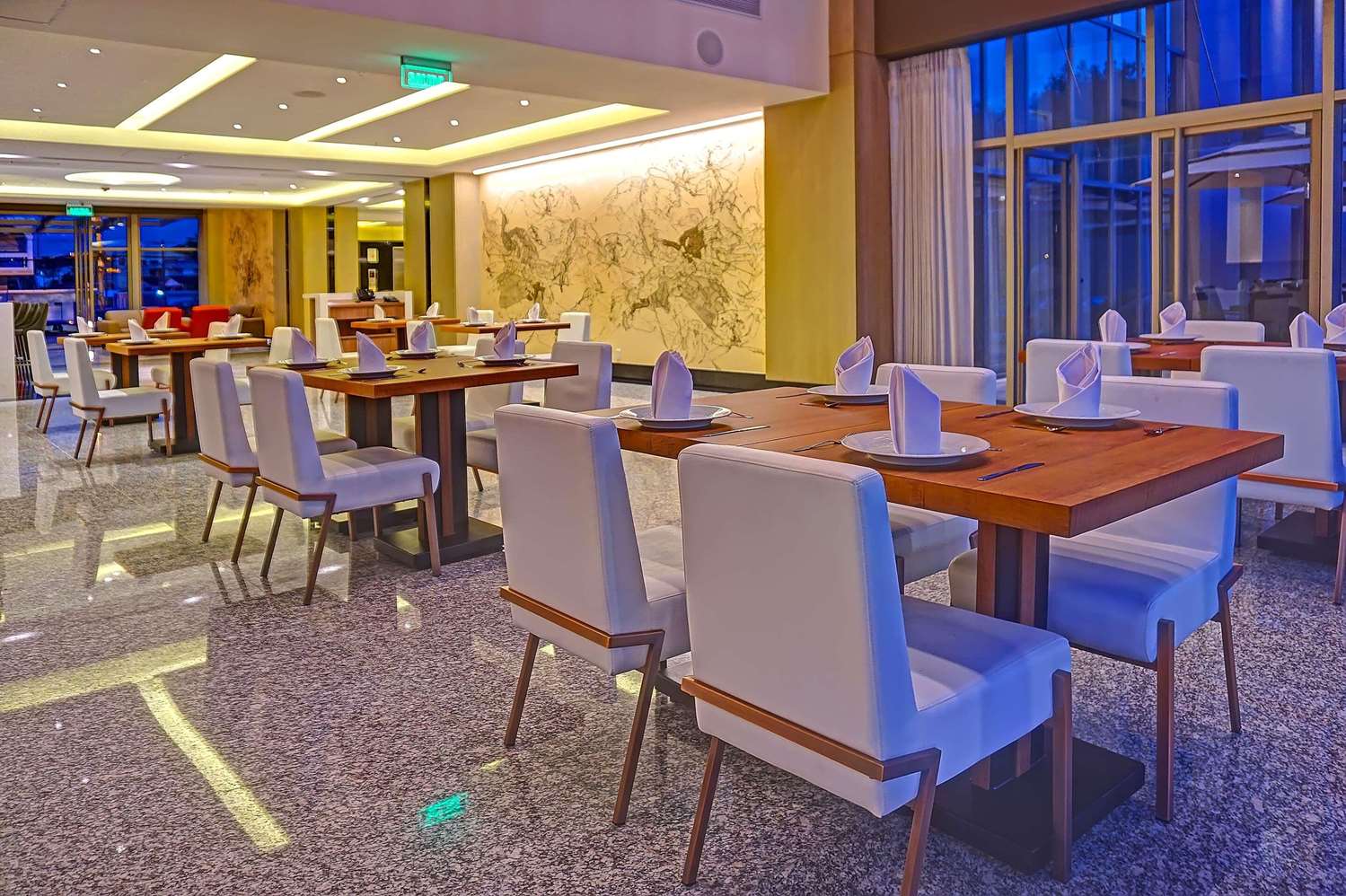 Radisson Hotel Guayaquil 34/47