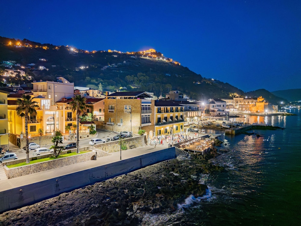 Villa Sirio Hotel 48/58