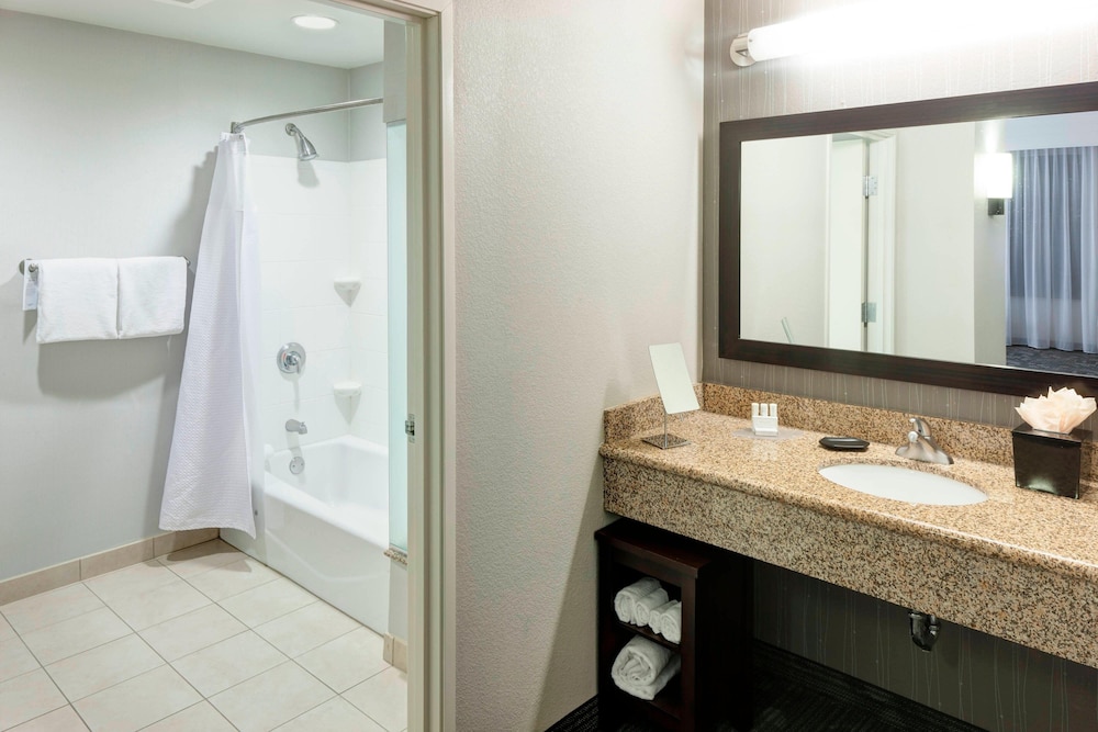 Courtyard by Marriott Franklin Cool Springs 11/53