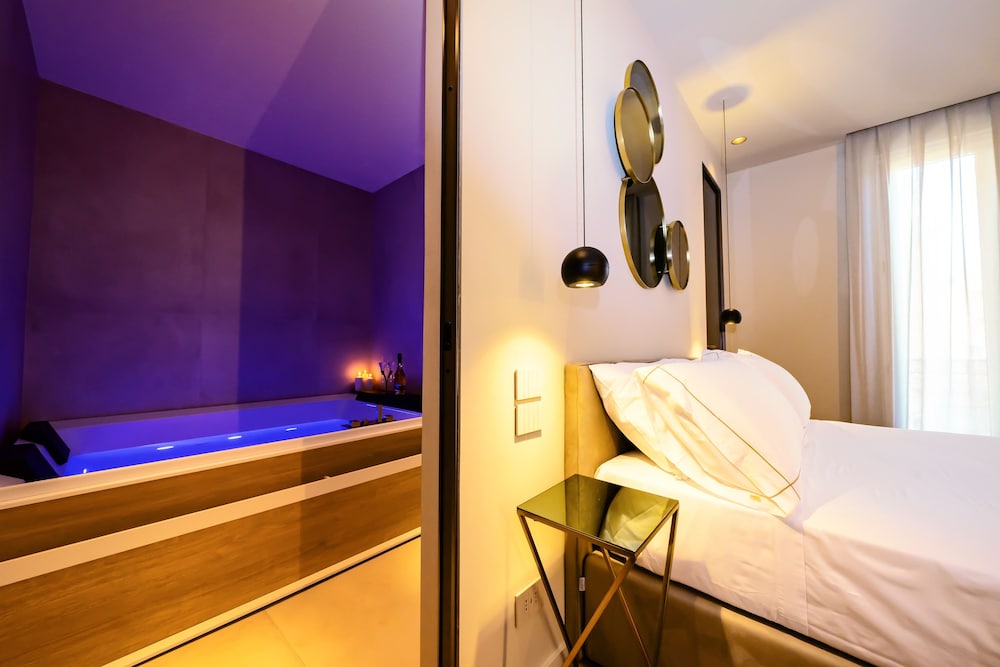 Al Castello Luxury 24/57