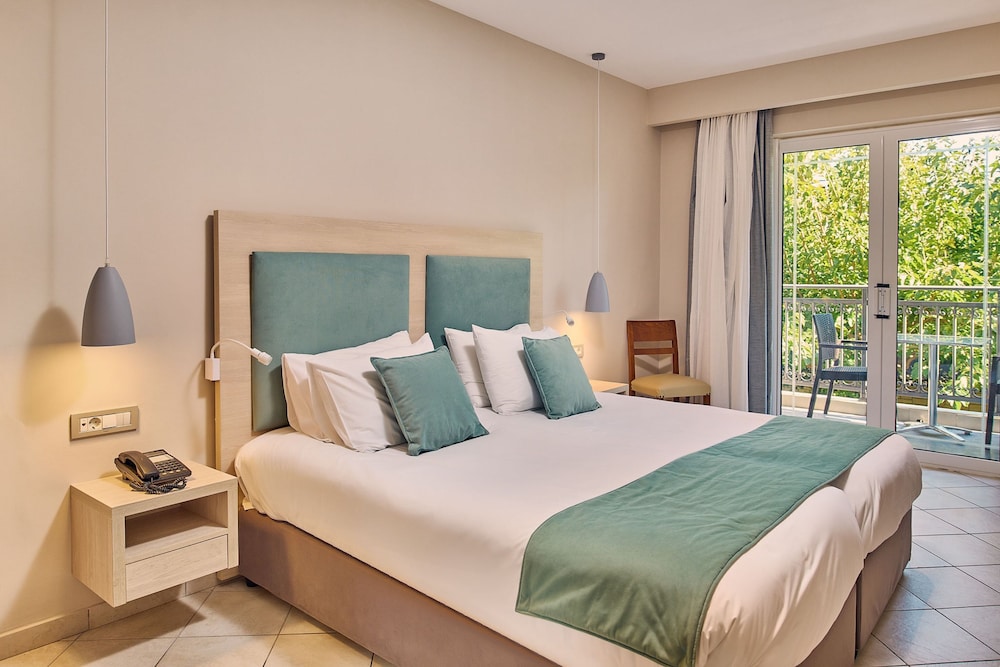 ROOM, GARDEN VIEW, HIGH FLOOR