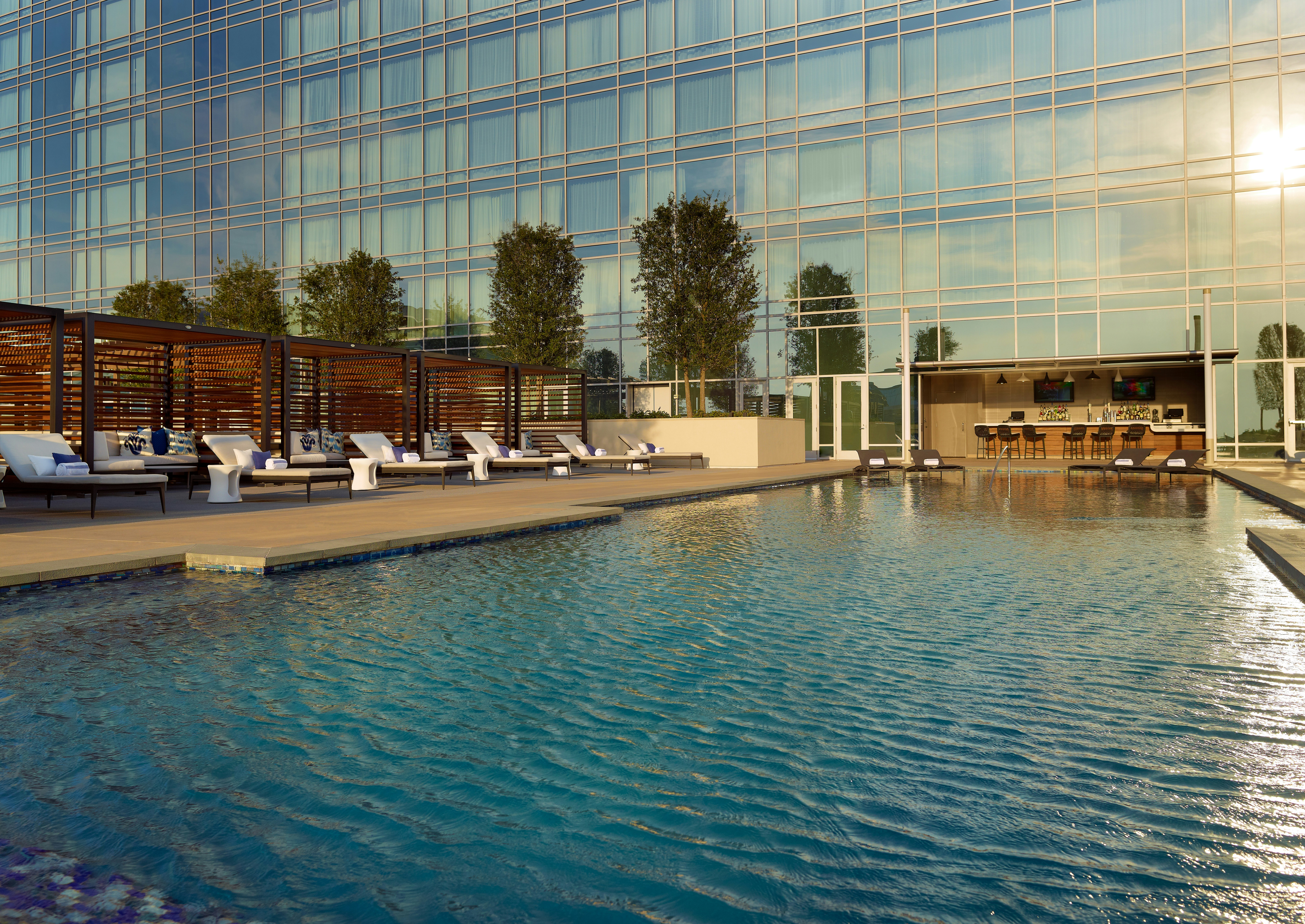Omni Frisco Hotel 70/75