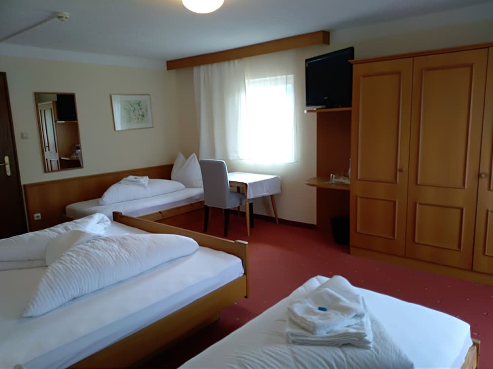 Hotel Wiesenhof 21/54
