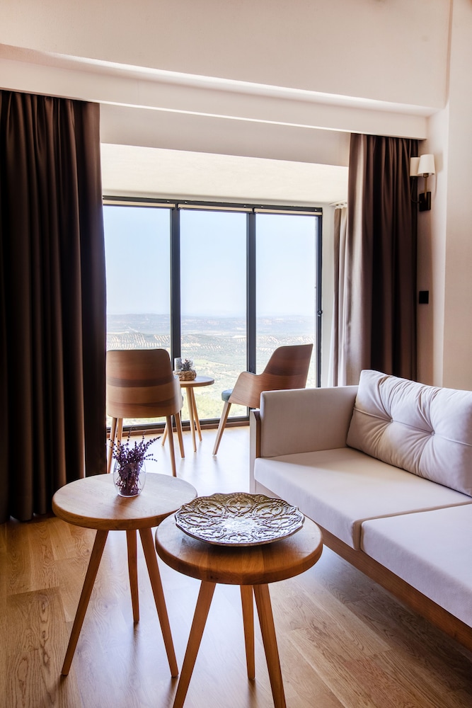 Marlo Ayvalik +12 Adult Only 27/50
