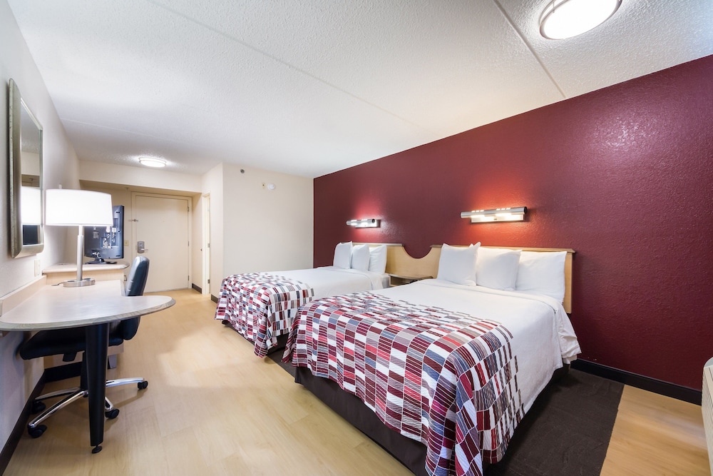 Red Roof Inn Laredo 11/35