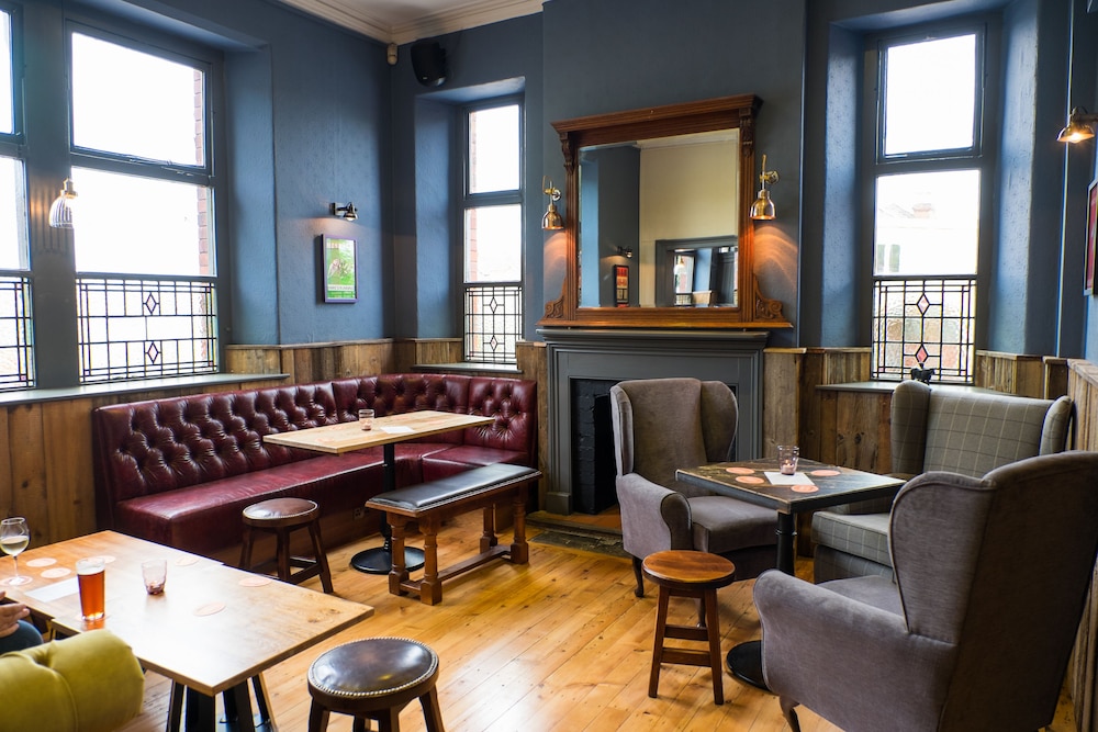The Wellington 35/50