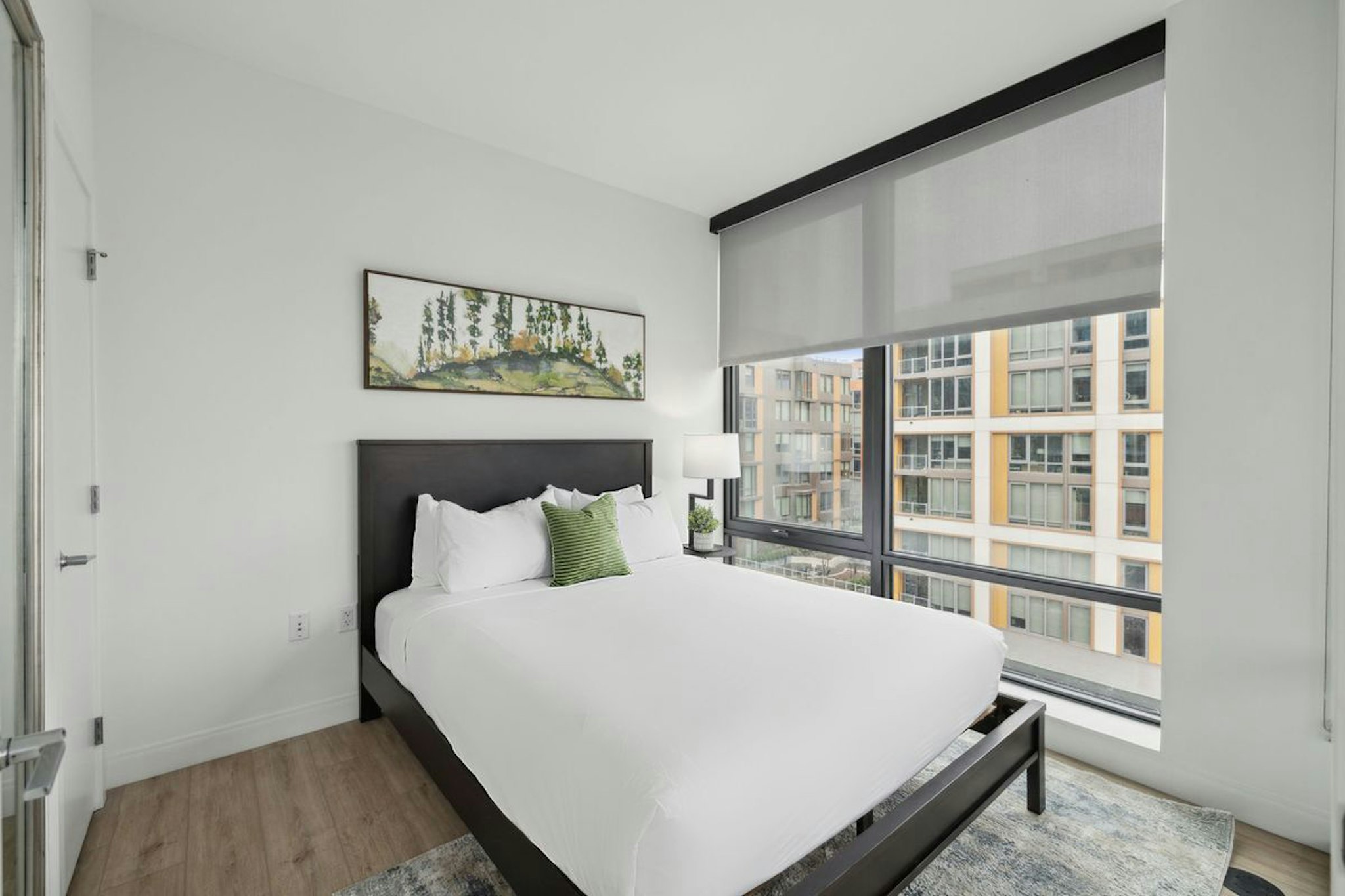 1 Bedroom, Premium, Apartment, Den