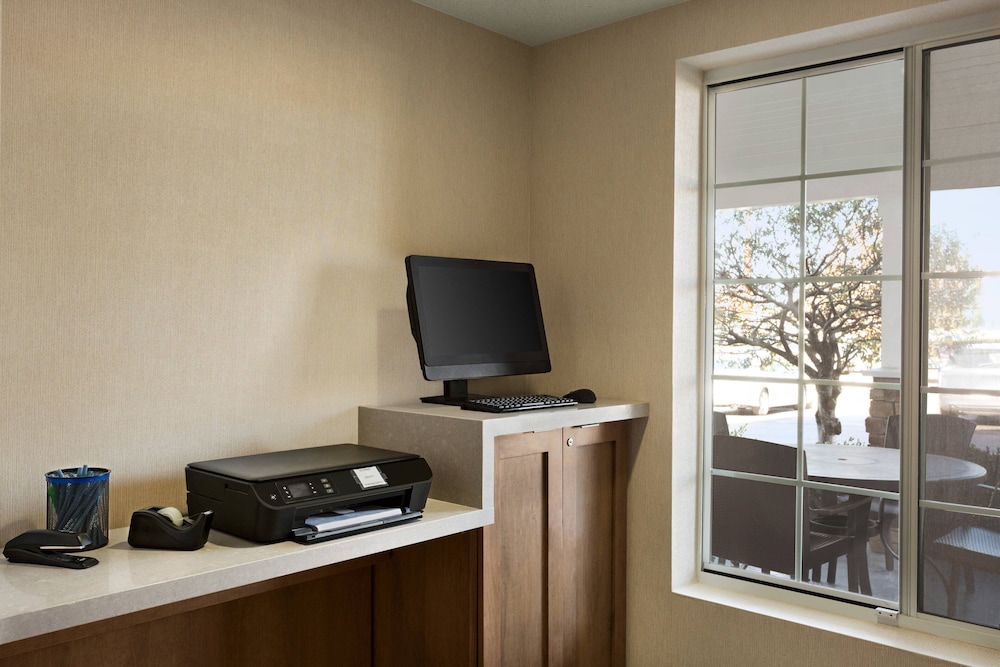 Fairfield Inn Suites Wheeling St Clairsville Oh 29/30