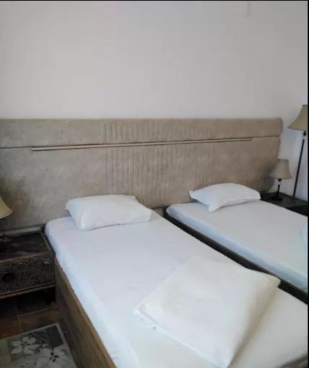 Florida Hotel 25/57