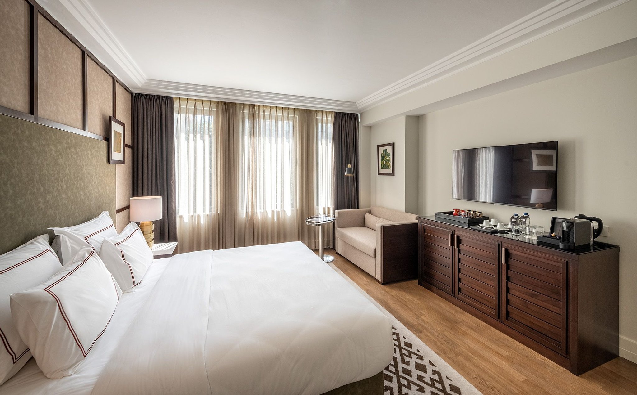 Superior Room King Bed
