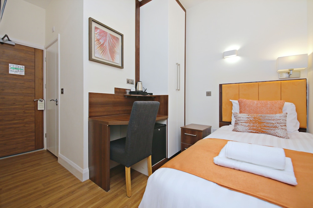Imperial Guest House 13/46