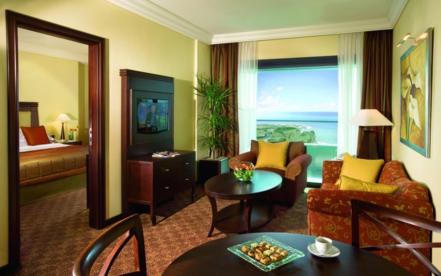 Raouche Arjaan By Rotana Beirut 20/32
