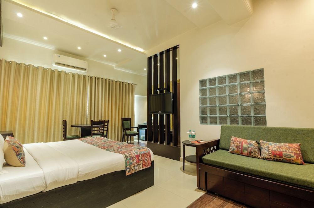 Jullundur Hotel 21/49