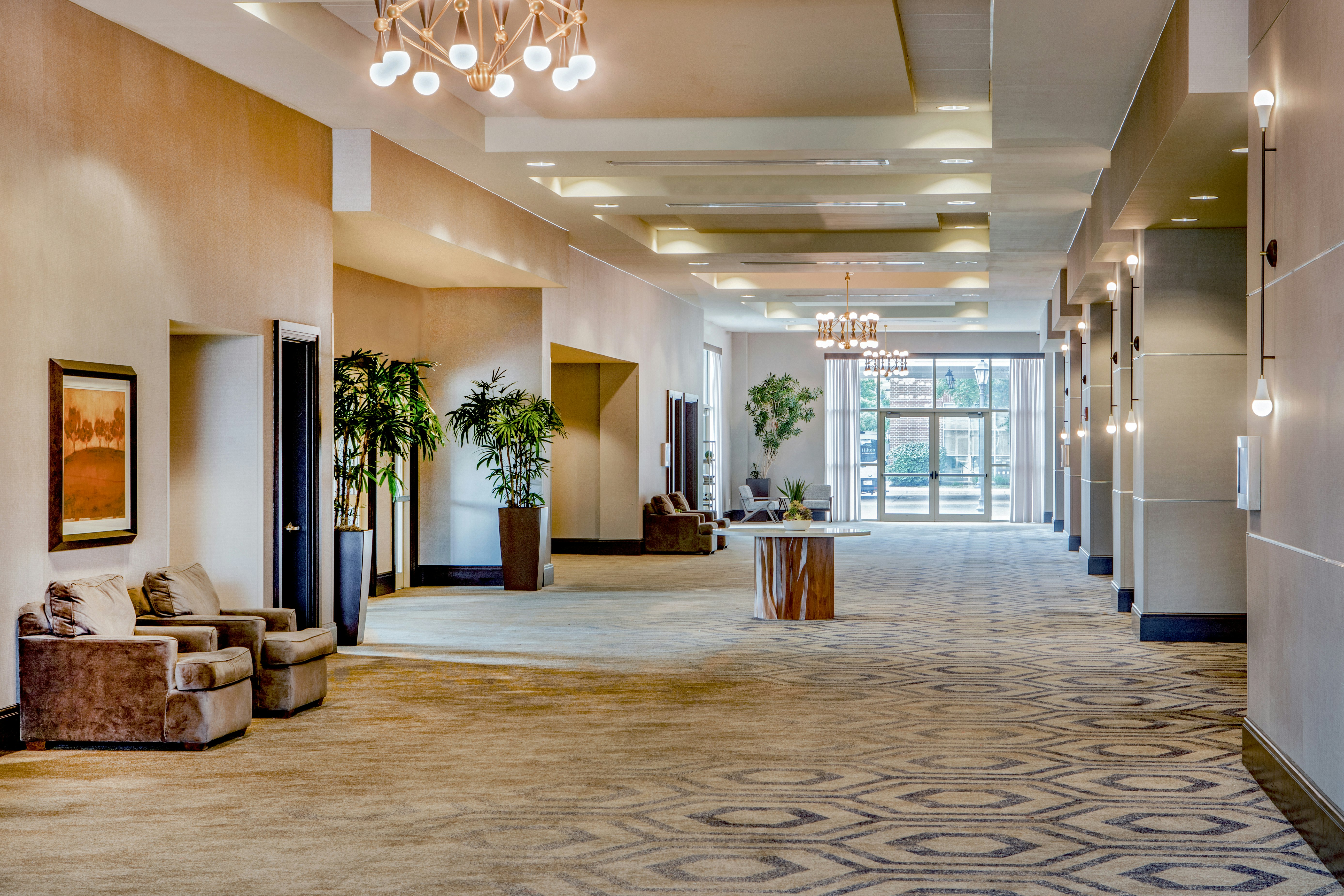 Hilton Columbus Polaris 48/85