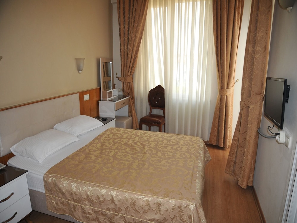Europa Hotel 14/61