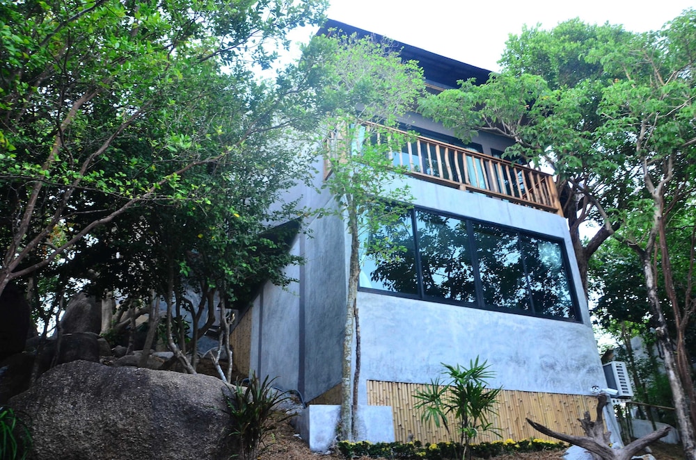 Sai Daeng Resort 9/71