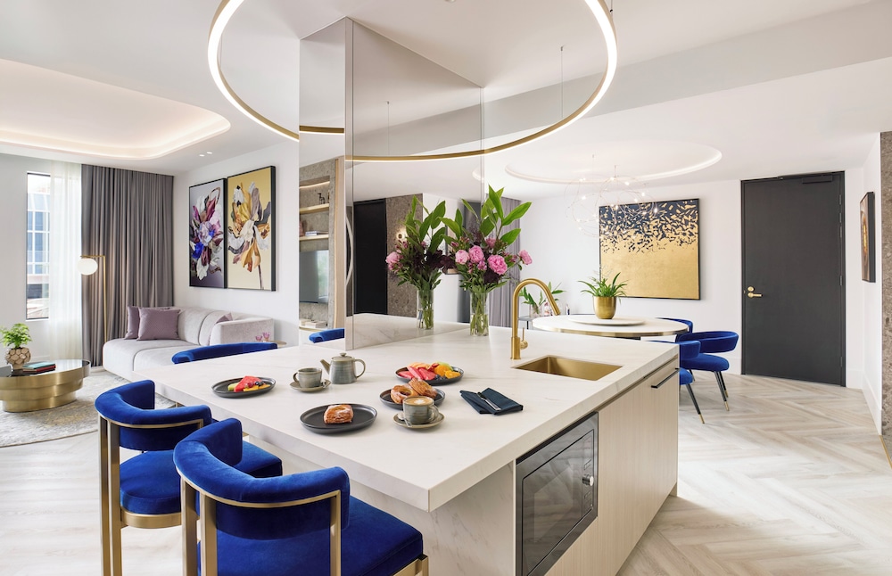 Hotel Indigo Melbourne Little Collins by IHG 33/48