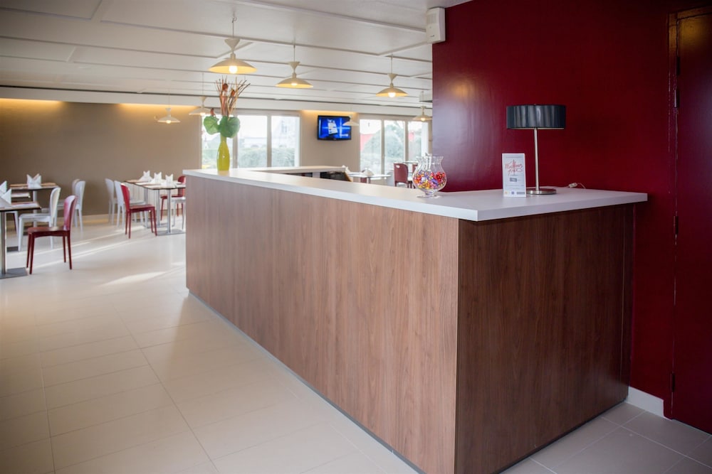 Hotel inn Design Laval ex Campanile 6/31