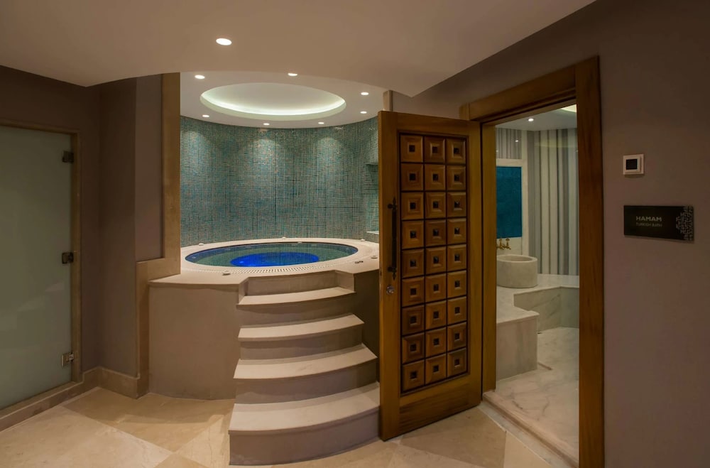 The Superior Living Batisehir 32/55